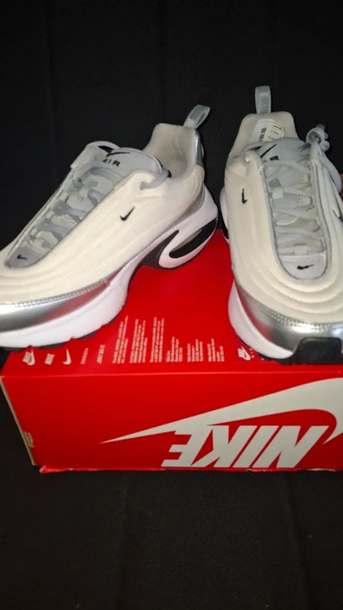 Baskets Nike Air Max Portal - photo numéro 3