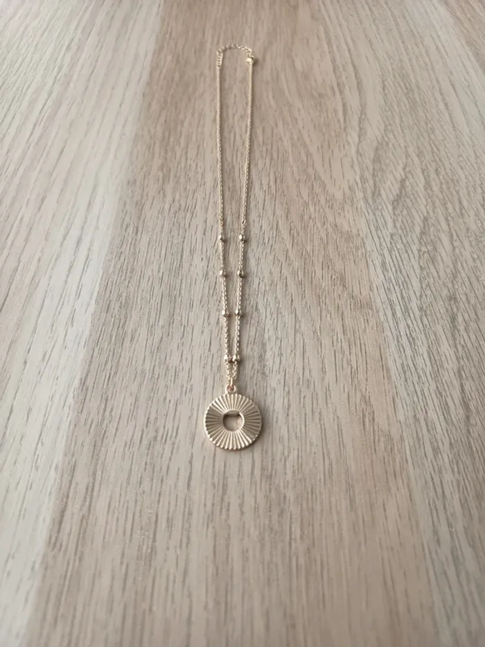Collier chaine pendentif doré neuf - photo numéro 2