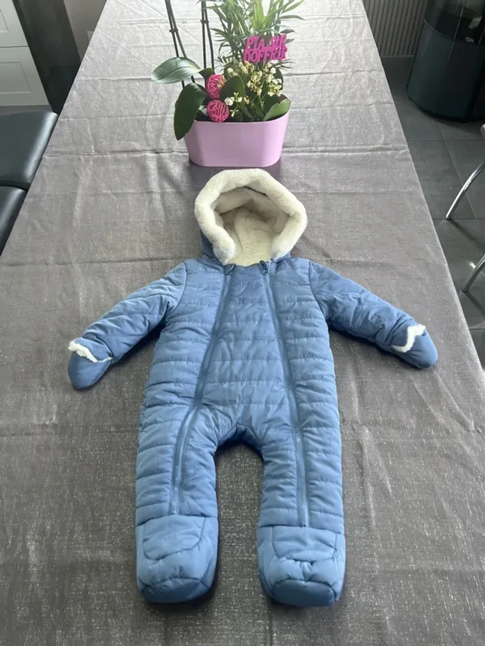 Combinaison pilote taille 6 mois
