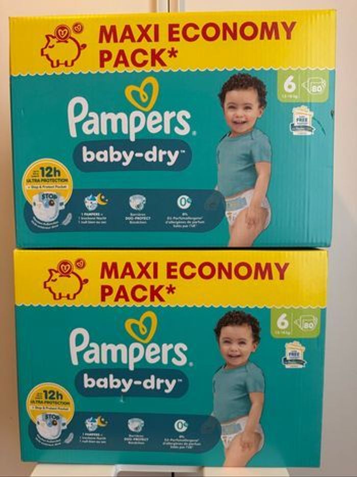 160 couches Pampers taille 6