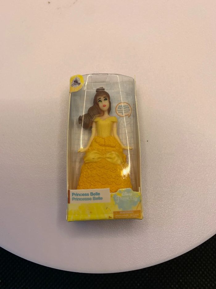 Mini brands la belle et la bête disneystore