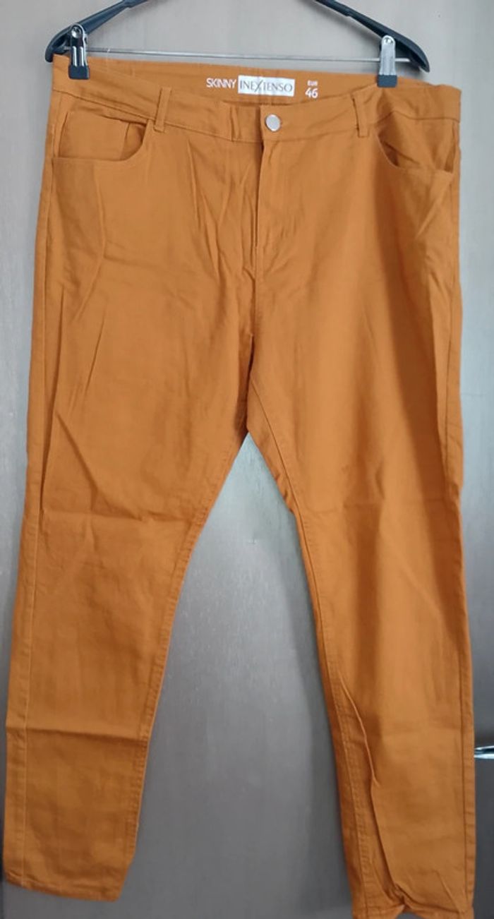 Pantalon moutarde - photo numéro 3