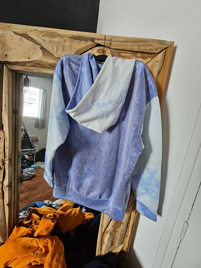 Sweat a capuche - photo numéro 5