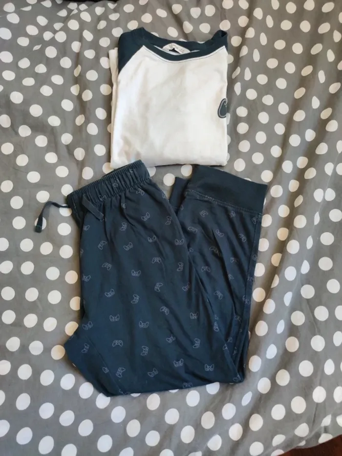 Pyjamas deux pièces