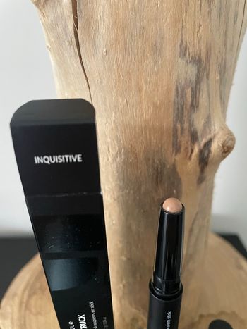 Ombre en stick Inquisitive Younique