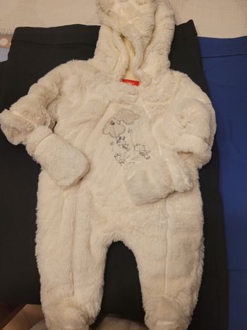 Vends lot habilles hiver fille 3mois