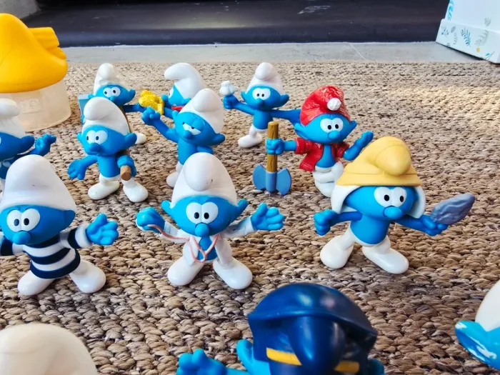 Lot 23 Jouets figurines Schtroumpfs Mcdo - photo numéro 7