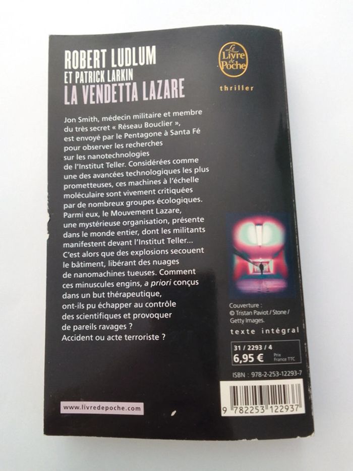 Robert Ludlum / Patrick Larkin - La vendetta Lazare - photo numéro 2