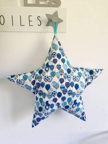 Coussin étoile décoratif