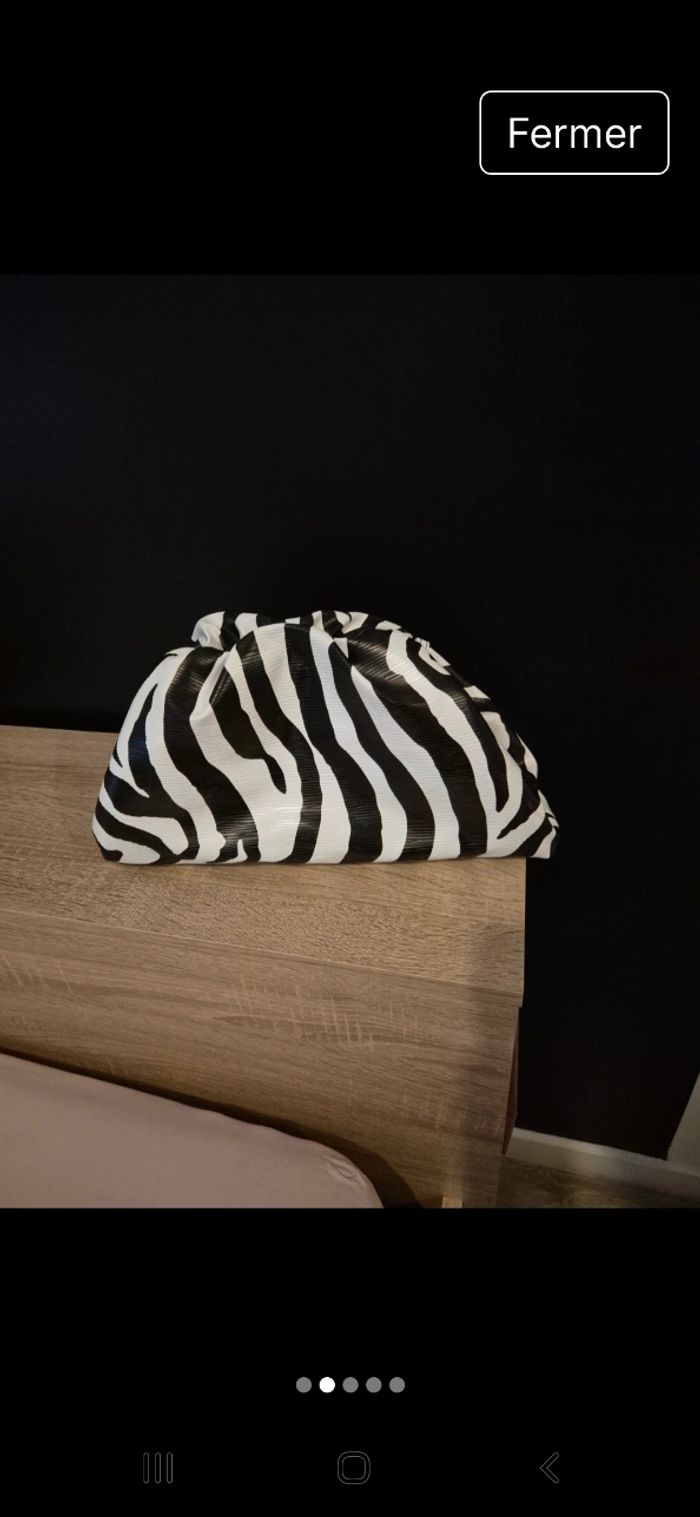 Pochette  noir et blanc - photo numéro 2