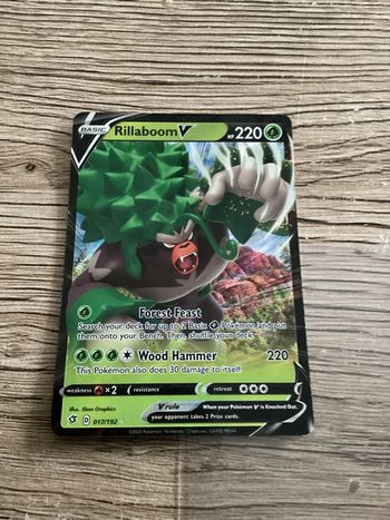 carte Pokémon 017/192 rillaboom V anglais ANG année 2020