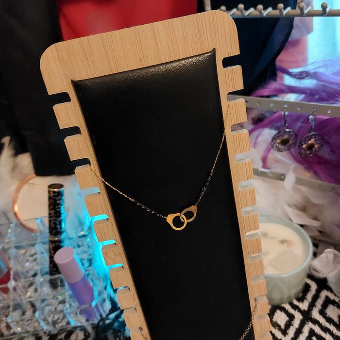 Magnifique collier acier