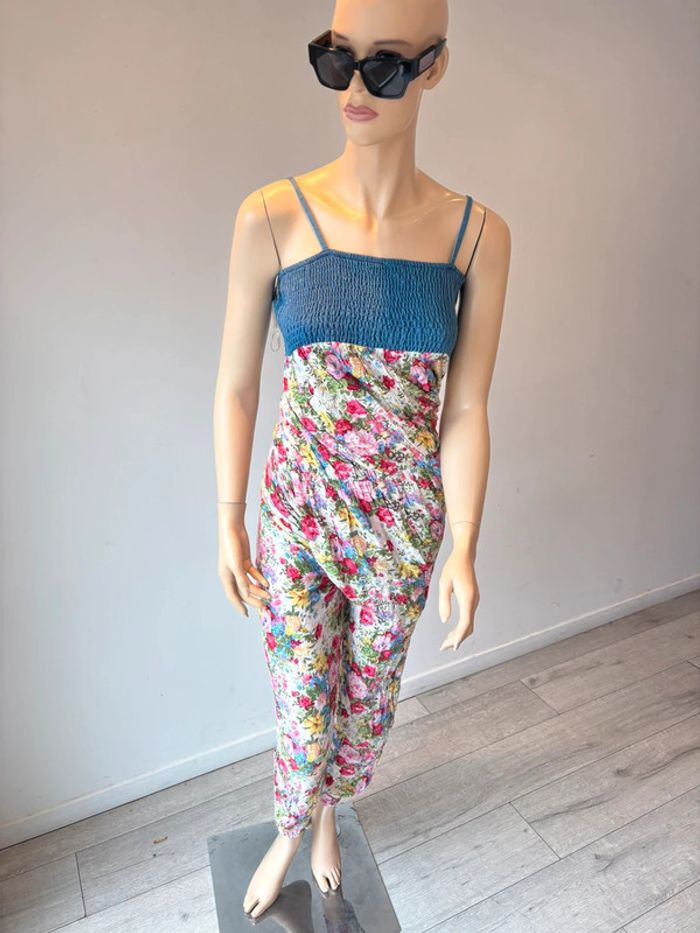 Combinaison pantalon à fleurs neuf boutique parisienne