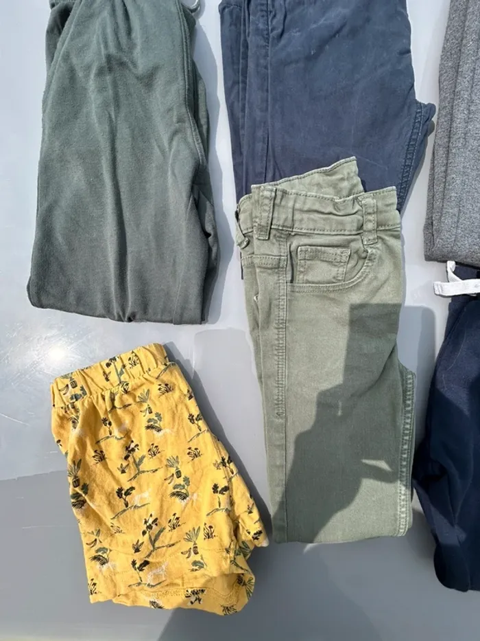 Pantalons - photo numéro 2