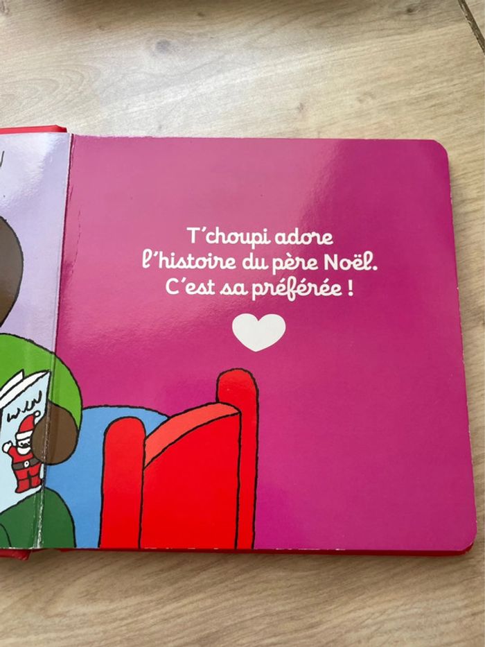 T’choupi aime le Père Noël - photo numéro 2