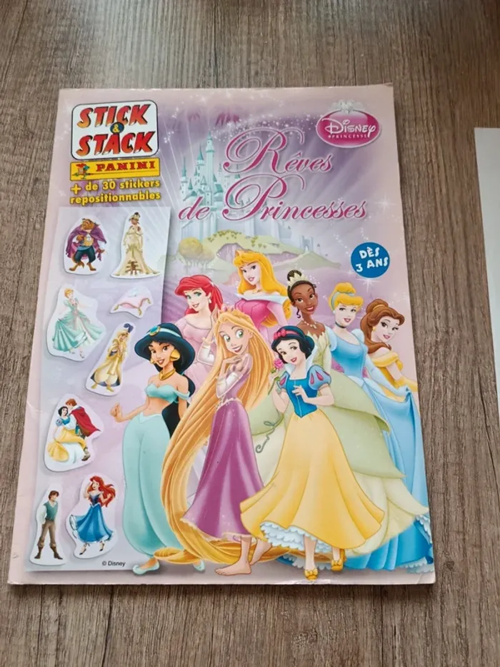 Album panini "Rêves de princesses"