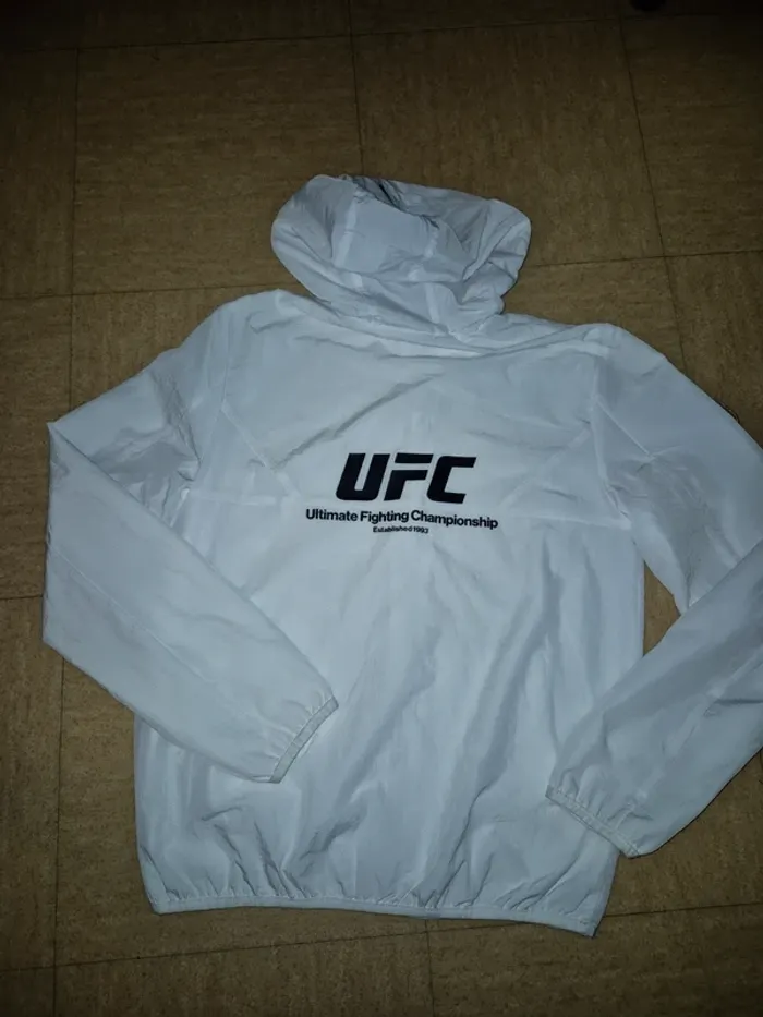 Coupe vent UFC Celio en XS - photo numéro 2