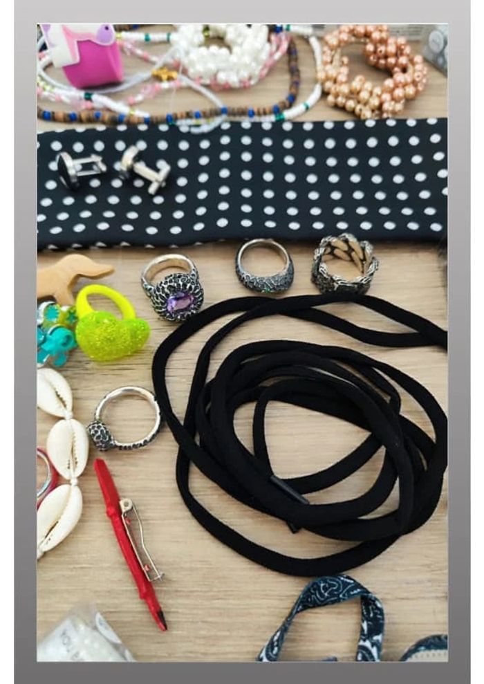 Gros lot de bijoux et autres accessoires - photo numéro 7