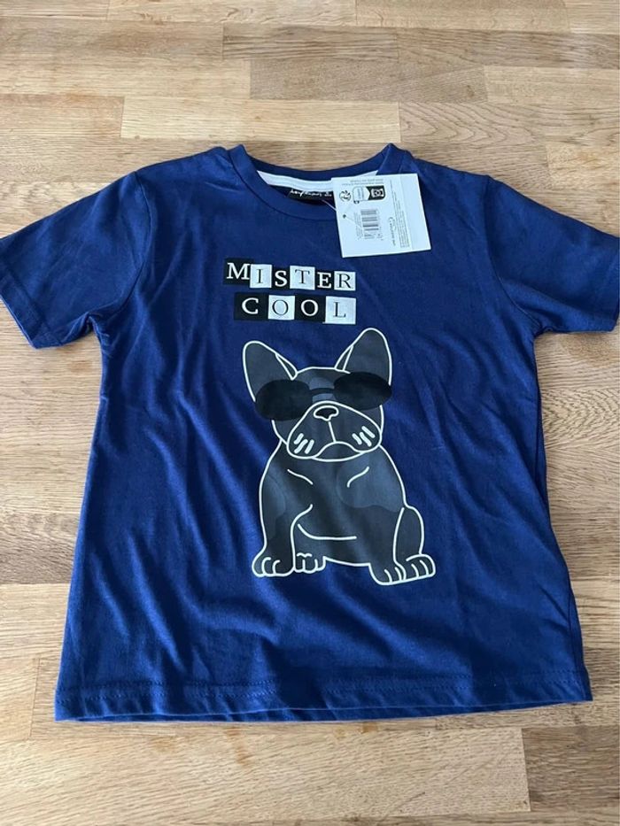Tee shirt bouledogue