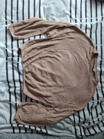 Pull léger