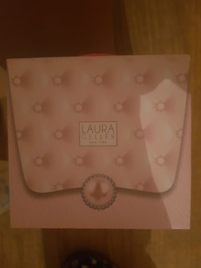 Coffret maquillage Laura Geller neuf