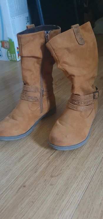 bottines daim avec strass moutarde lovely skull