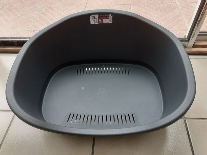 Panier en plastique pour chat ou petit chien