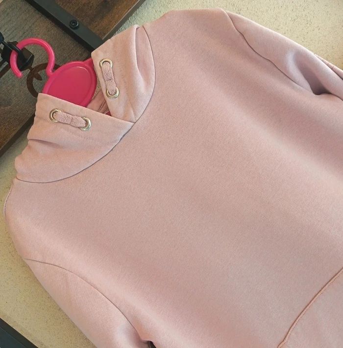 Sweat à capuche 8 ans - photo numéro 6