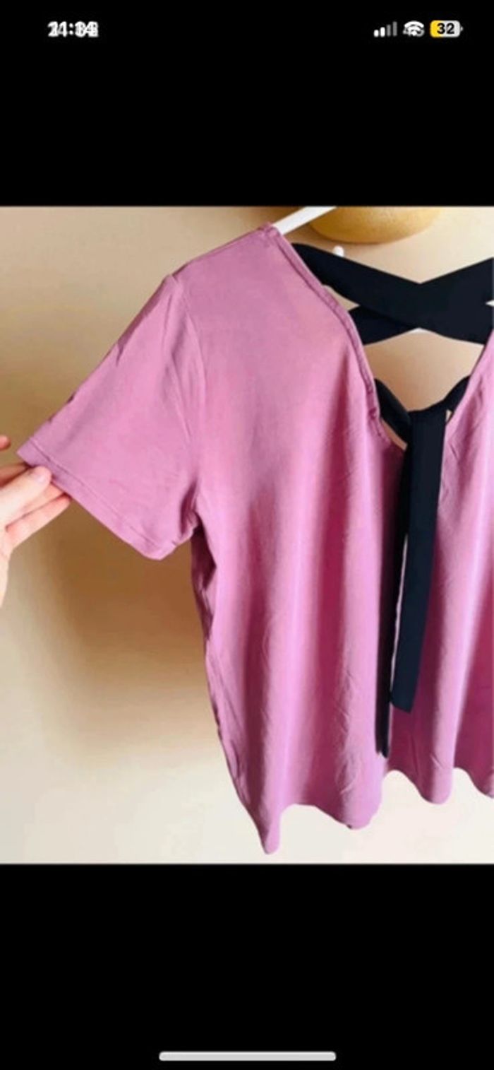 Sublime tee-shirts kiabi rose laçage dos taille M