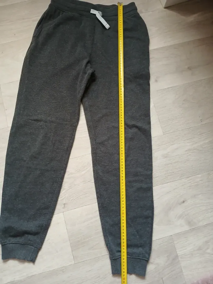 Bas de jogging - photo numéro 4