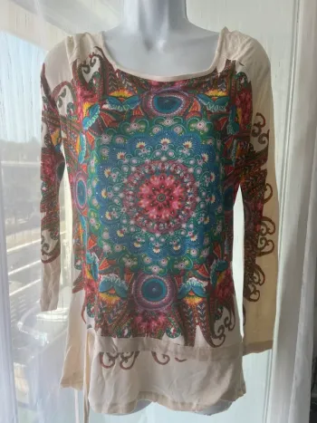 Haut Desigual