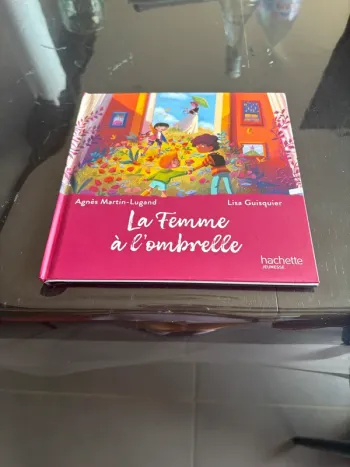 La femme à l'ombrelle