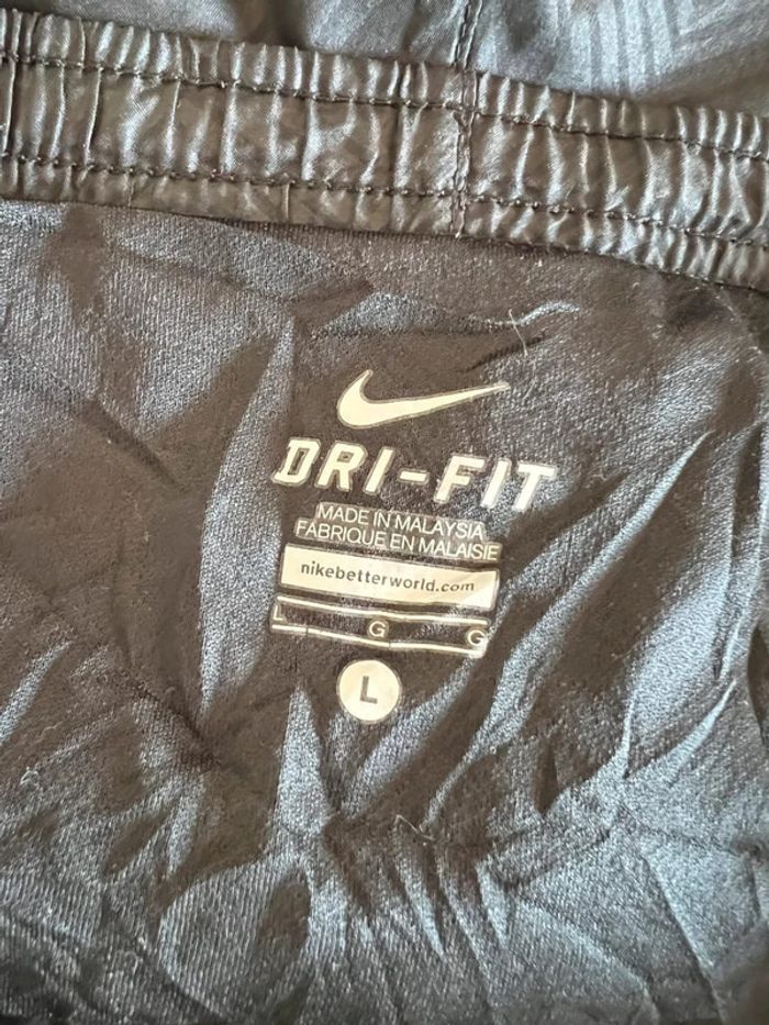 Short sport gris femme Nike taille L Pantalón corto deportivo mujer Pantaloncino donna Damen - photo numéro 6