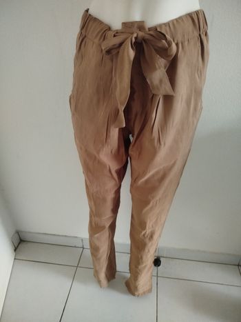 #kytie42femme. Pantalon taille 42