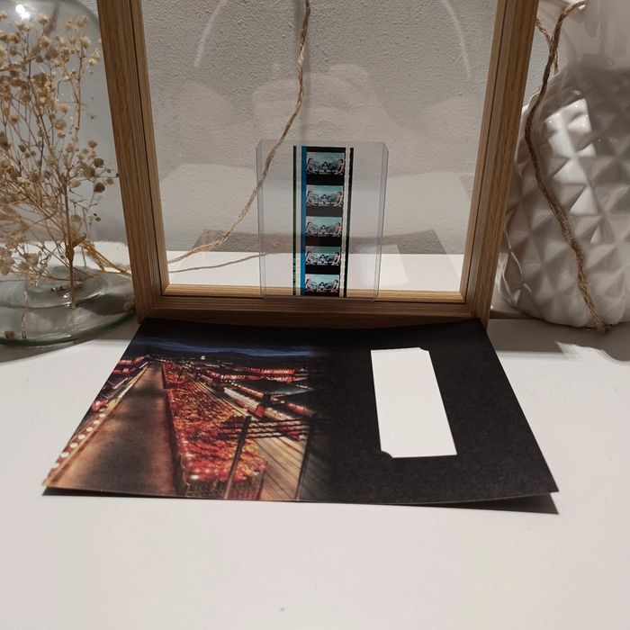 Pellicule démon slayer les 3 femmes de tengen - photo numéro 2