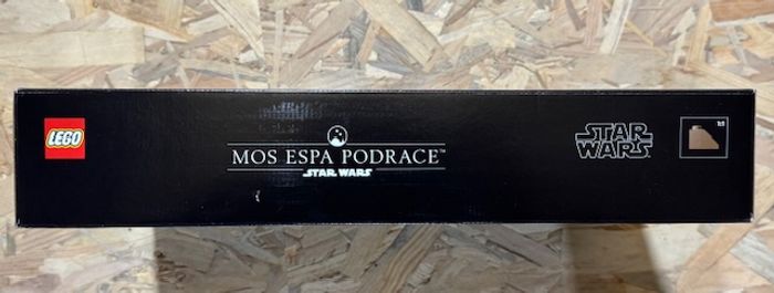 LEGO 75380 - Diorama de la course de podracers de Mos Espa - photo numéro 3