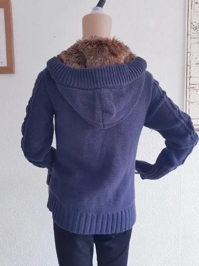 Pimkie - Gilet épais et bien chaud en tricot avec capuche - Fermeture zippée - photo numéro 3
