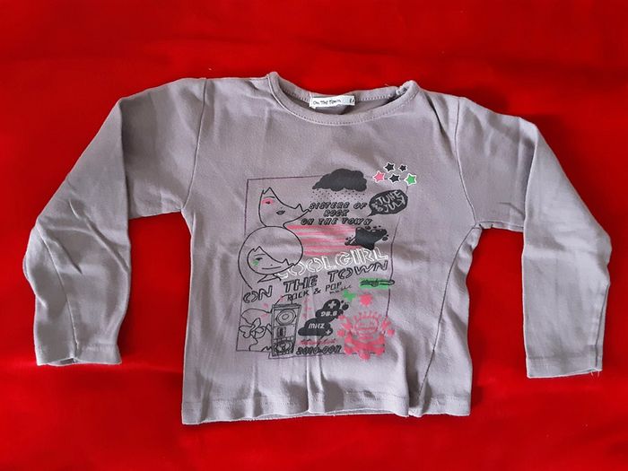 T-shirt On The Town 8 ans