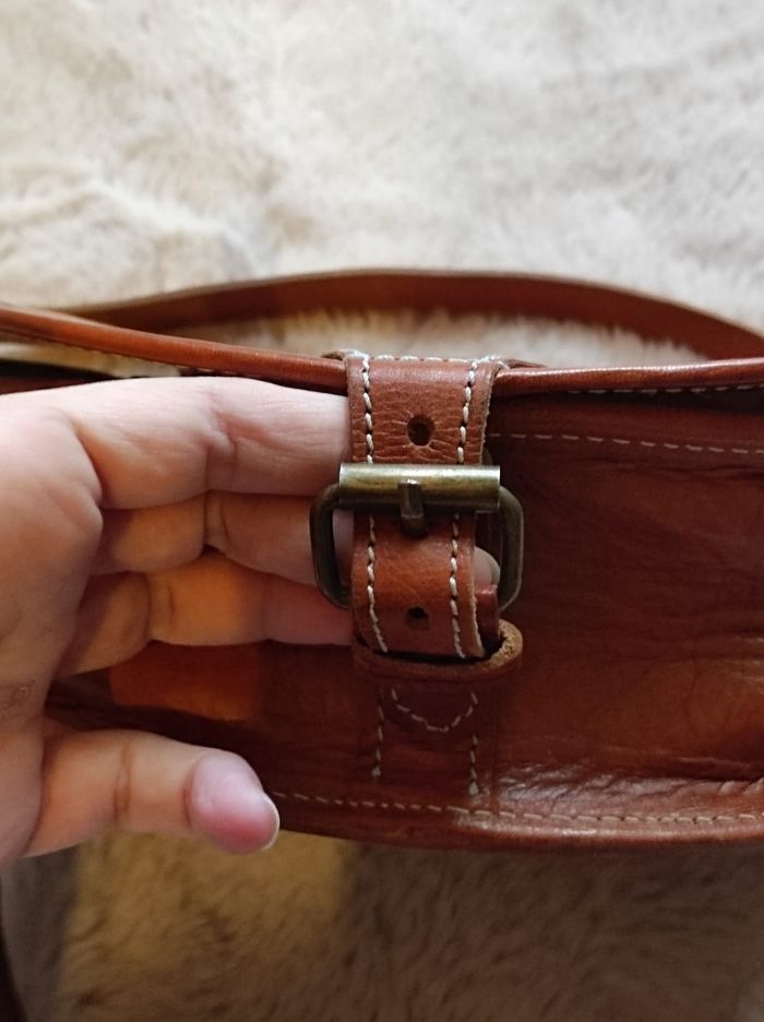 Sac bandoulière en cuir - photo numéro 6