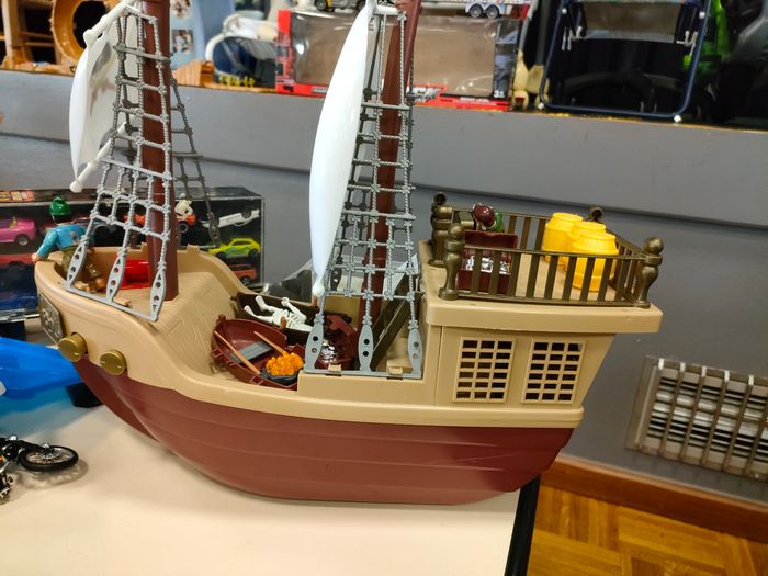 Lot bateau pirate et accessoires - photo numéro 5