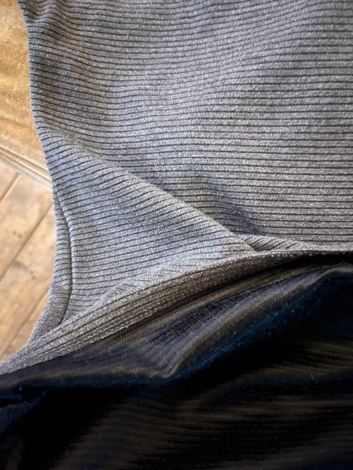 Haut ample gris à manches longues - photo numéro 11