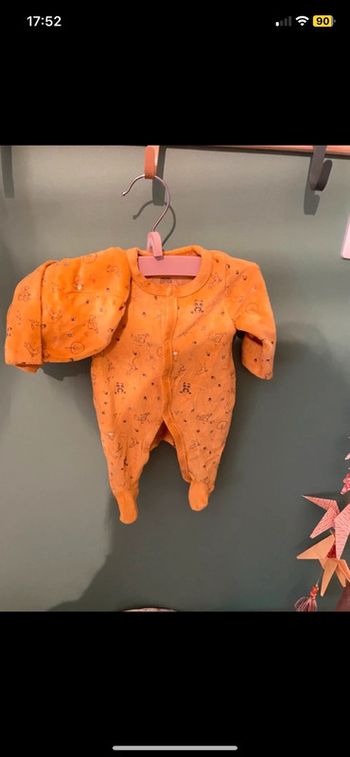Pyjama et bonnet naissance