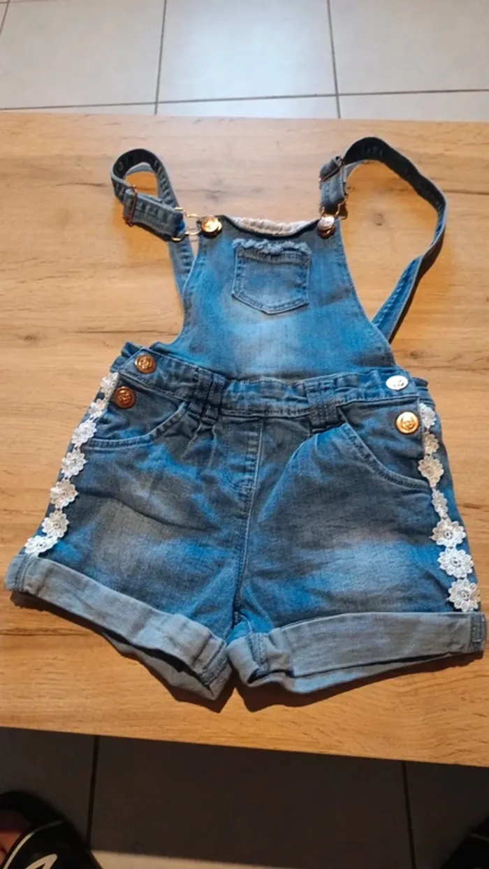 Salopette short en jeans