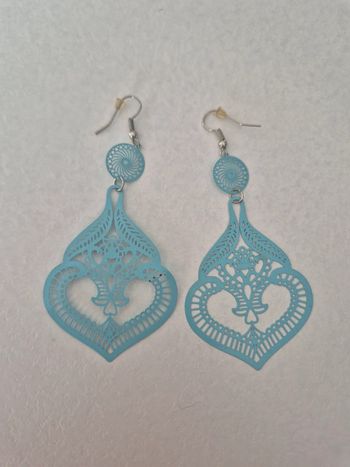 Boucles d'oreilles bleu ciel