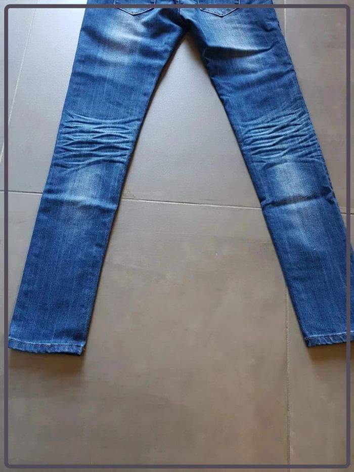 Jean femme taille 38 neuf - photo numéro 2