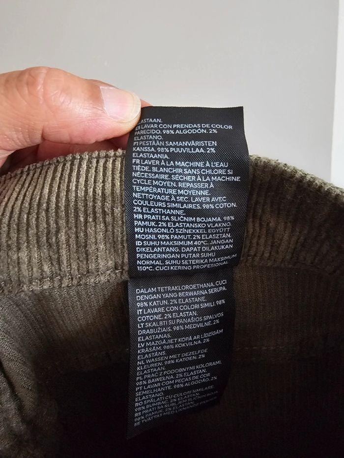Pantalon velours côtelé H&M Taille 40 et Taille 36 - photo numéro 3