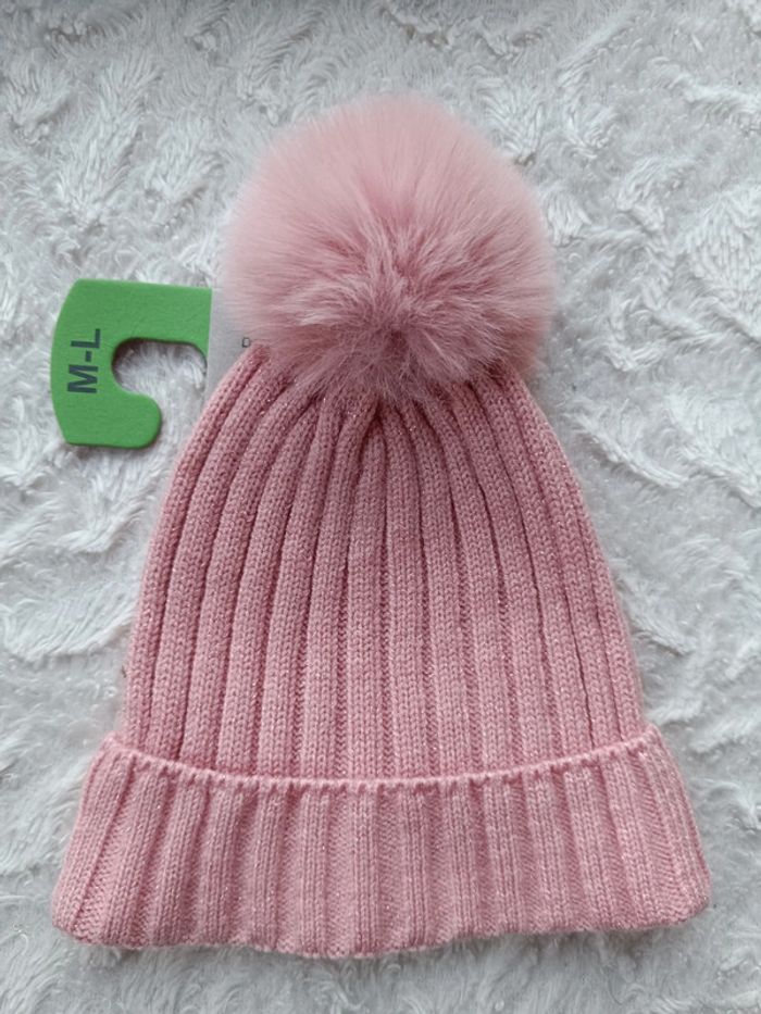 Bonnet maille et pompon paillettesFille 3/6 mois (M-L) Primark