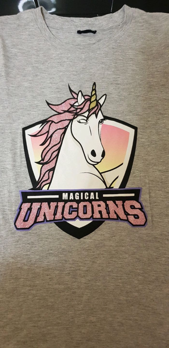 Tee shirt Licorne femme a paillettes - photo numéro 2