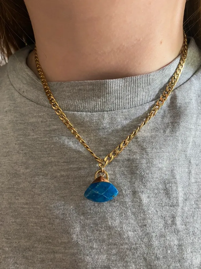 Collier avec pierre - photo numéro 3