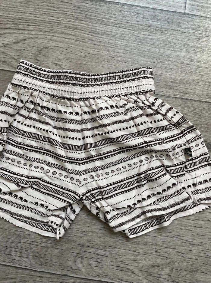 short fluide ikks 12 mois écru beige motif ethnique / animalier - photo numéro 7